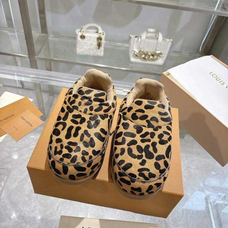 Picture of Louis Vuitton Shoes _SKULVsz35-45mnq100316518
